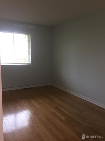 94 tennyson Drive 94, Plainsboro, NJ 08536
