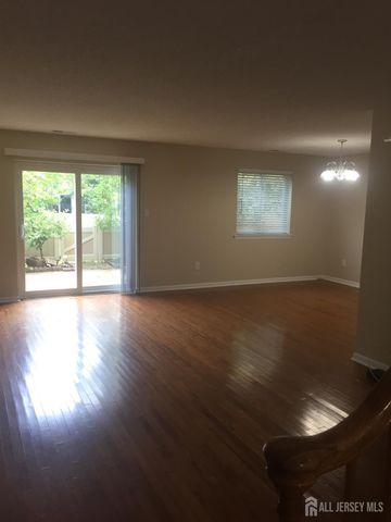 94 tennyson Drive 94, Plainsboro, NJ 08536