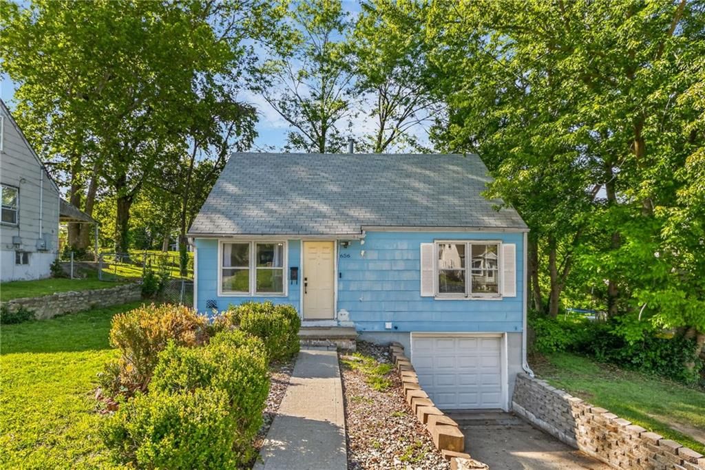 656 Thornton Street, Liberty, MO 64068