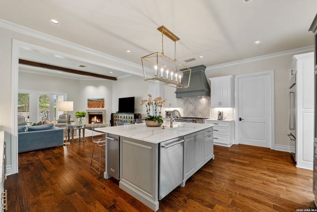 608 Morningside, Terrell Hills, TX 78209