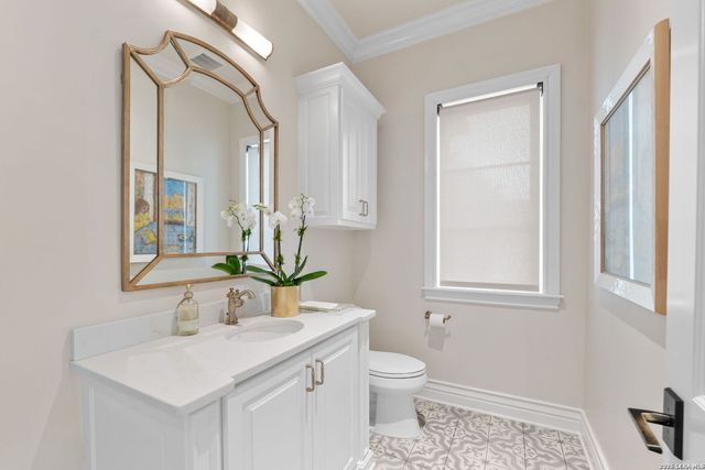 608 Morningside, Terrell Hills, TX 78209