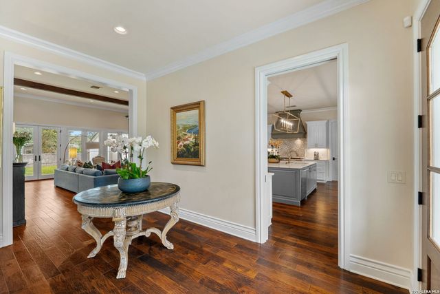608 Morningside, Terrell Hills, TX 78209