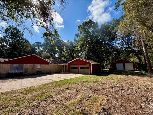 3117 Pine Acres Drive, Conroe, TX 77384