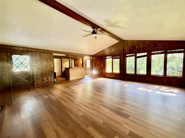 3117 Pine Acres Drive, Conroe, TX 77384