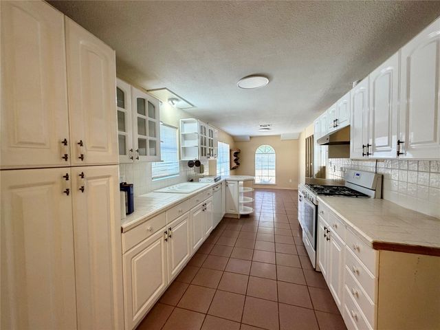 3117 Pine Acres Drive, Conroe, TX 77384