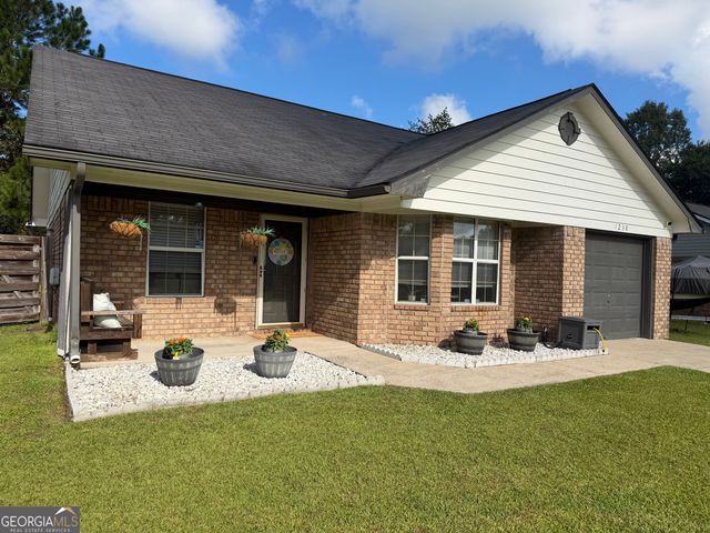 1238 Dhurahn Drive, Hinesville, GA 31313