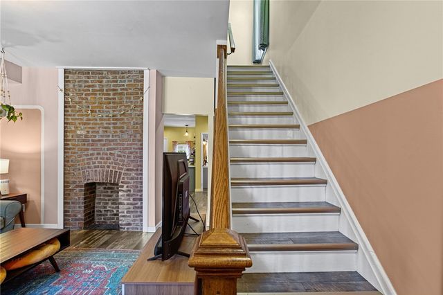2012 Collingwood Ave, Swissvale, PA 15218