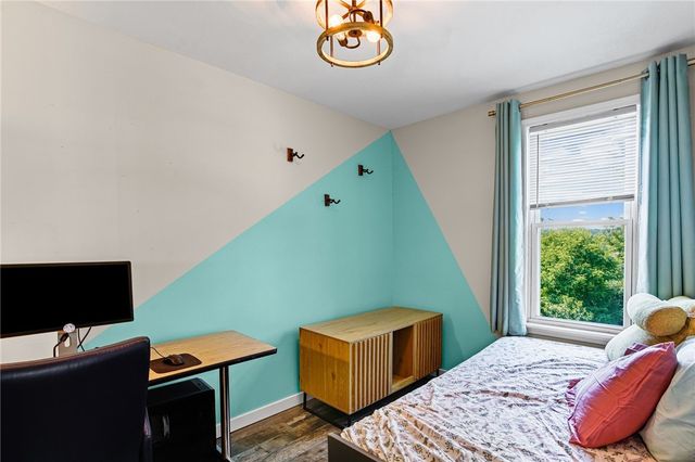 2012 Collingwood Ave, Swissvale, PA 15218