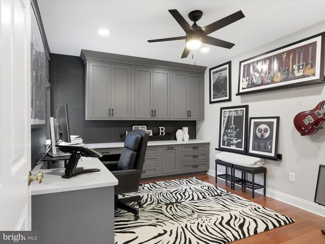 789 WOODFIELD DR, Lititz, PA 17543
