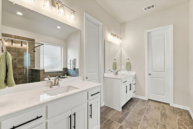 137 Chisos Court, Rhome, TX 76078
