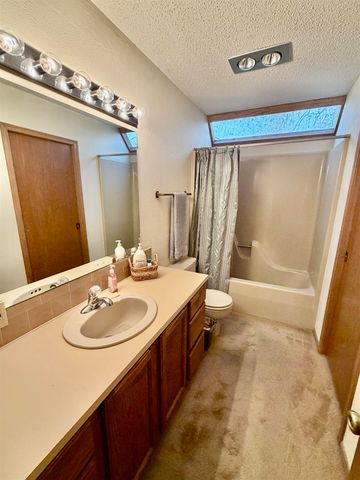 3001 W Savannah Ave, Wichita, KS 67217