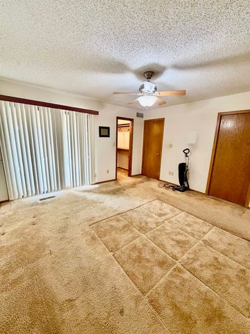 3001 W Savannah Ave, Wichita, KS 67217