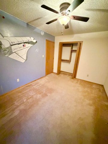 3001 W Savannah Ave, Wichita, KS 67217