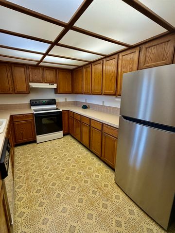 3001 W Savannah Ave, Wichita, KS 67217