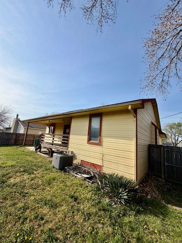 3001 W Savannah Ave, Wichita, KS 67217