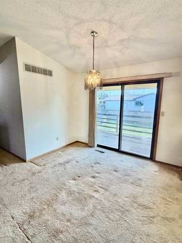 3001 W Savannah Ave, Wichita, KS 67217