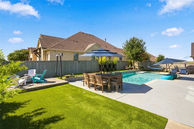 2901 Woodhill Way, Northlake, TX 76247