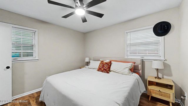 2306 Allegheny Dr, Jeffersontown, KY 40299