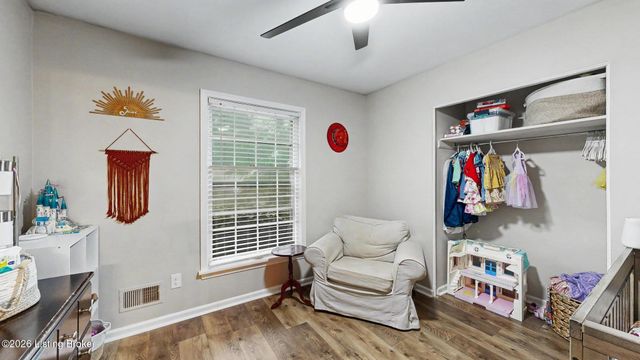 2306 Allegheny Dr, Jeffersontown, KY 40299