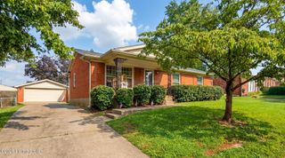 2306 Allegheny Dr, Jeffersontown, KY 40299