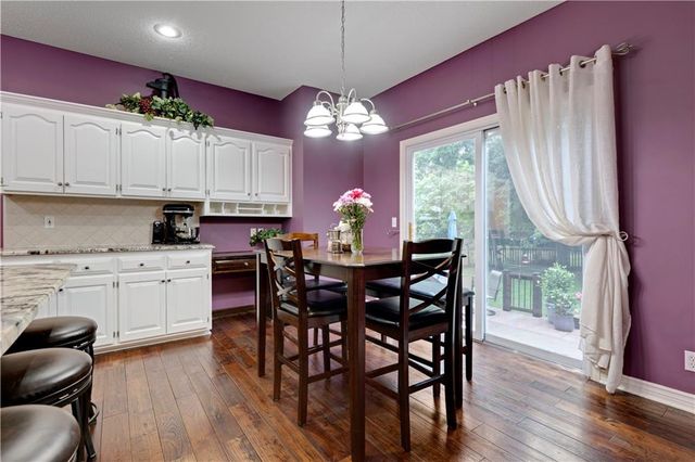 21612 W 61 Street, Shawnee, KS 66218