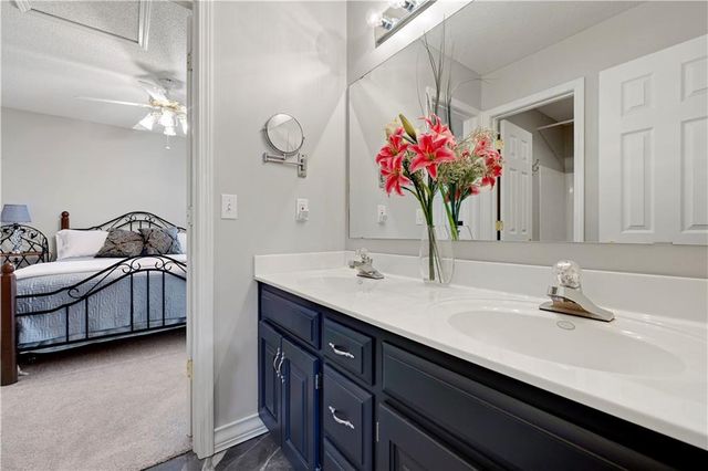 21612 W 61 Street, Shawnee, KS 66218
