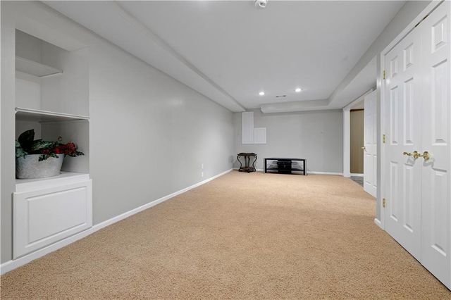 21612 W 61 Street, Shawnee, KS 66218