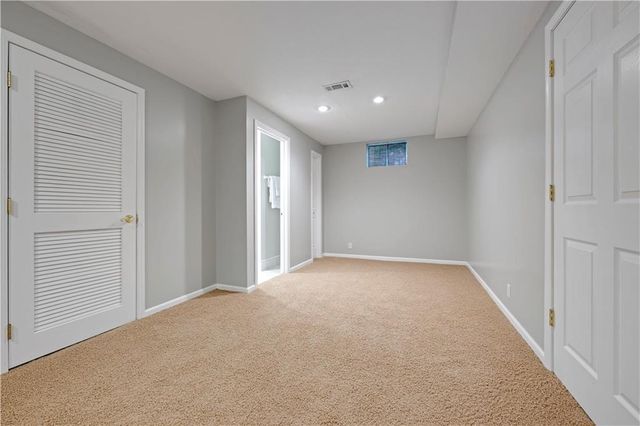 21612 W 61 Street, Shawnee, KS 66218