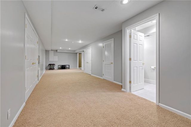 21612 W 61 Street, Shawnee, KS 66218