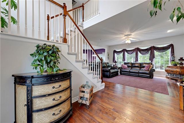 21612 W 61 Street, Shawnee, KS 66218