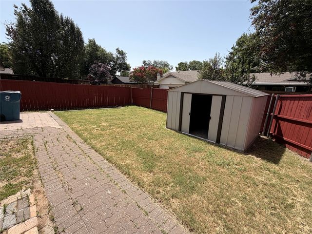 1262 Valencia Lane, Lewisville, TX 75067