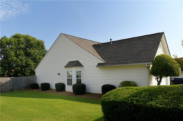 900 Grace Drive, Lawrenceville, GA 30043