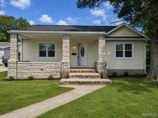 819 Mildred Avenue, Cahokia, IL 62206