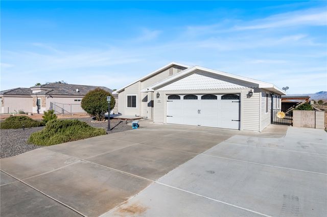 7657 E Chaparral Drive, Kingman, AZ 86401