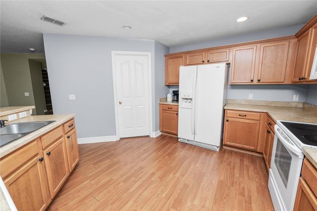 2316 GENEVA DRIVE, Lakeland, FL 33805