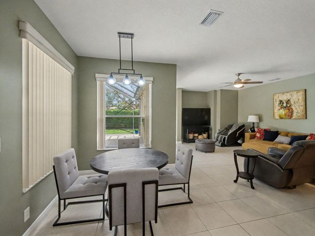 1549 Stonehaven Estates Drive, West Palm Beach, FL 33411