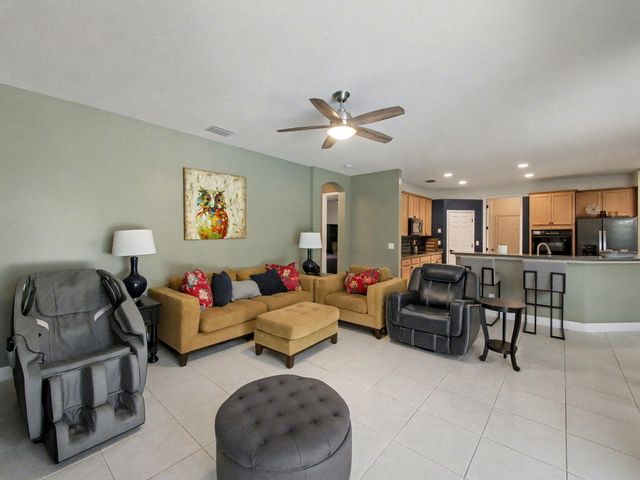 1549 Stonehaven Estates Drive, West Palm Beach, FL 33411