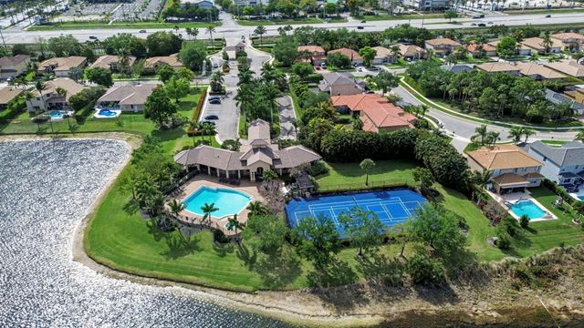 1549 Stonehaven Estates Drive, West Palm Beach, FL 33411