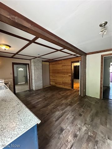 2660 Lisbon Street, East Liverpool, OH 43920