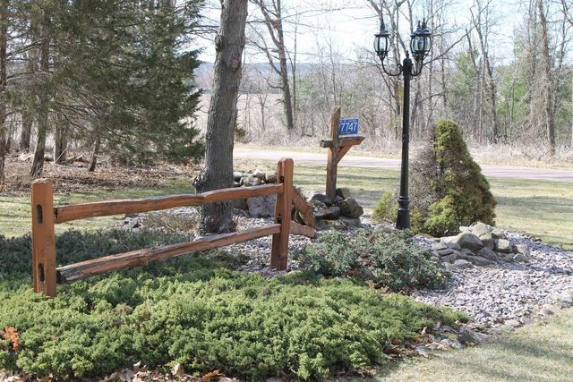 W7747 Fur Rd Road, Oxford, WI 53952