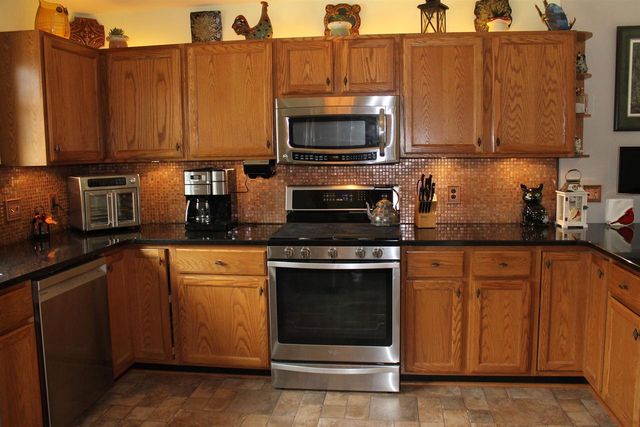 W7747 Fur Rd Road, Oxford, WI 53952