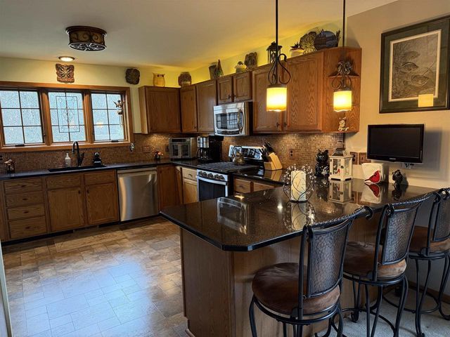 W7747 Fur Rd Road, Oxford, WI 53952