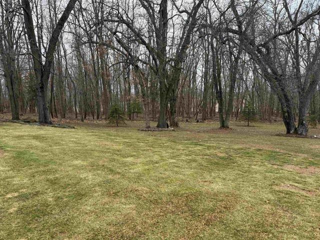 W7747 Fur Rd Road, Oxford, WI 53952