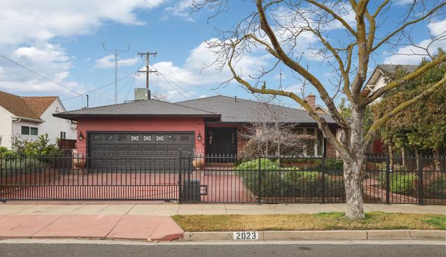 2023 N Commerce St, Stockton, CA 95204