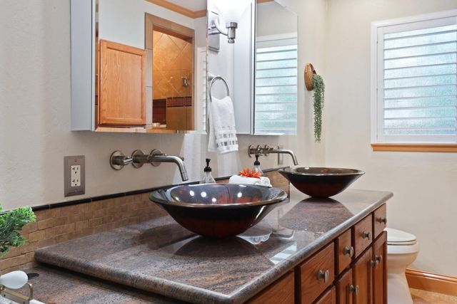 2023 N Commerce St, Stockton, CA 95204