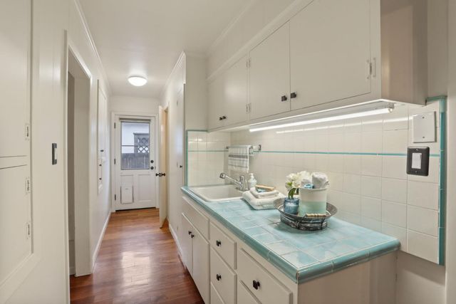 2023 N Commerce St, Stockton, CA 95204