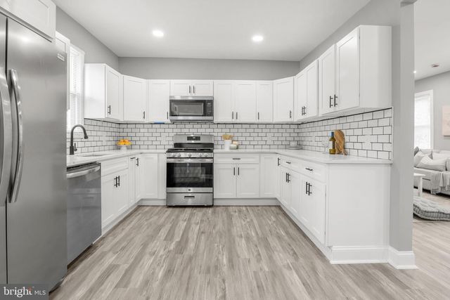 5200 CLIFTON AVE, Baltimore, MD 21207