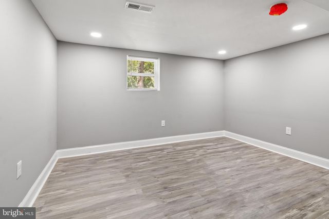 5200 CLIFTON AVE, Baltimore, MD 21207