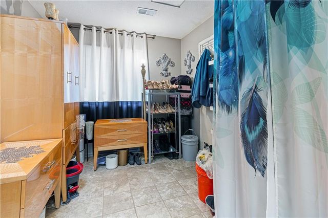 10008 E 60th Terrace, Raytown, MO 64133