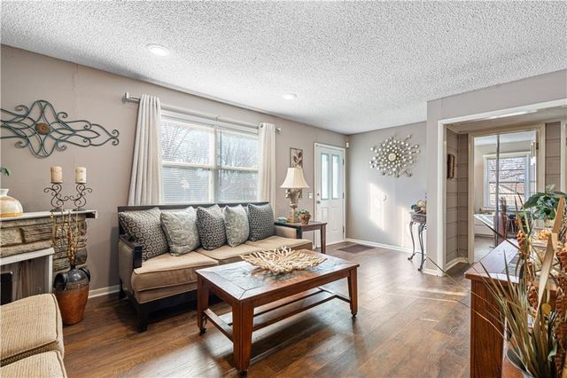 10008 E 60th Terrace, Raytown, MO 64133